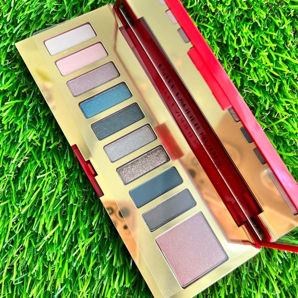 🌈2pc Estée Lauder Eyeshadow and Blush Makeup Palette bundle🌈 - Picture 3 of 4